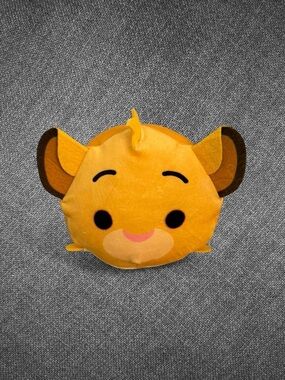 Disney Tsum Tsum Yellow Plush Animal Toy